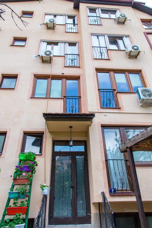 Hotel Pine Skopje Eksteriør billede