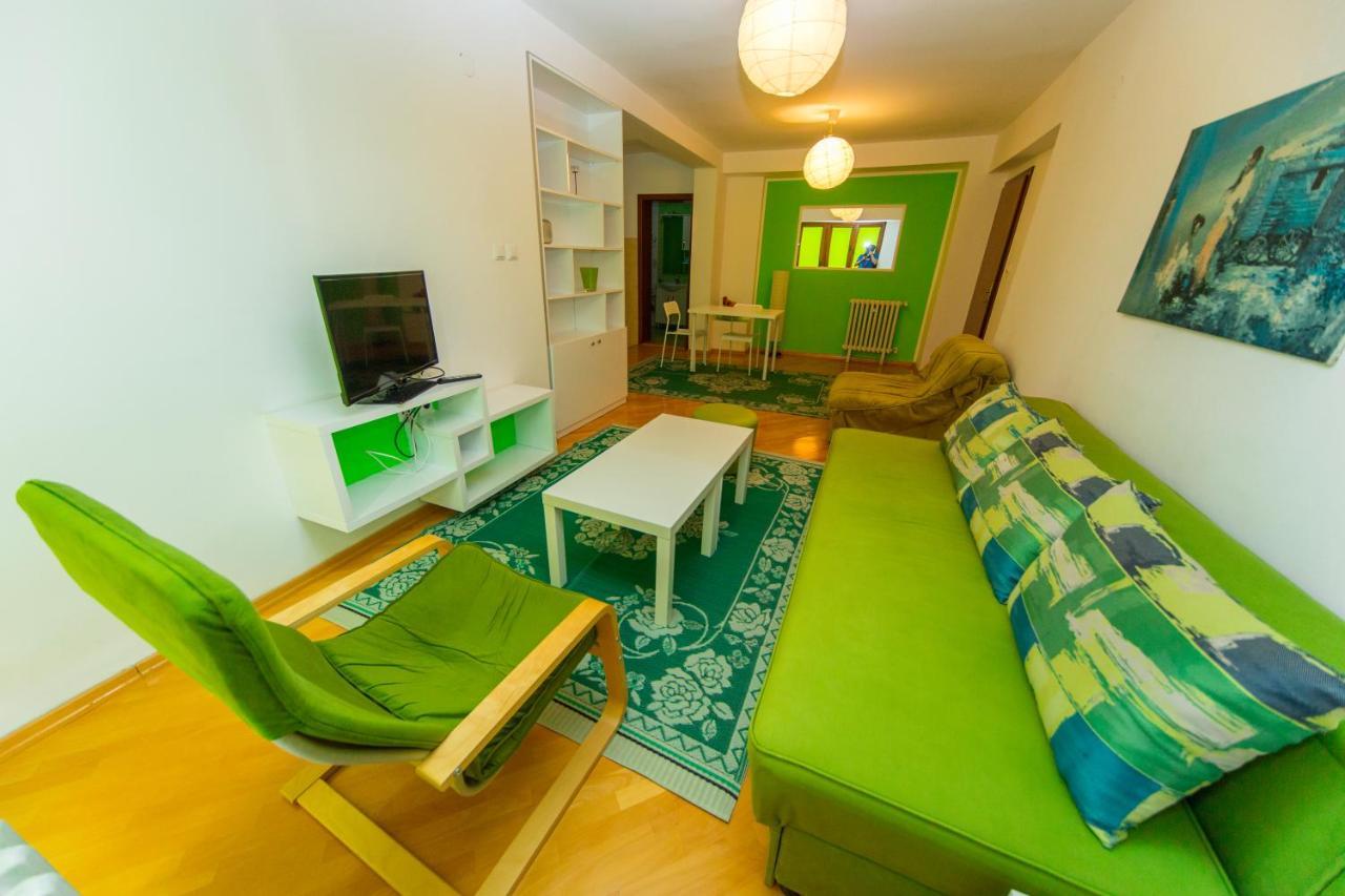 Hotel Pine Skopje Eksteriør billede